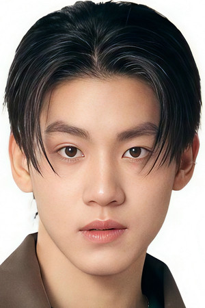 Photo of Poomsuwan suwansatit from the Latest Netflix gallery