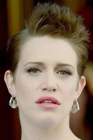 Photo of Daniella Kertesz from the Latest Netflix gallery