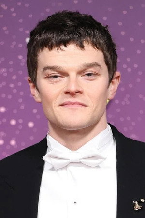 Robert Aramayo photo