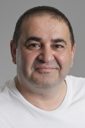 Şafak Sezer photo