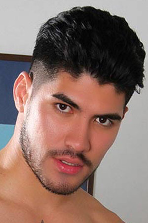 Photo of Gus Torres from the Latest Netflix gallery