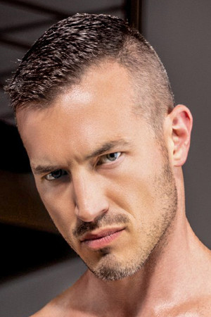 Photo of Derek Kage from the Latest Netflix gallery