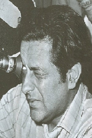 Photo of David José Kohon from the Latest Netflix gallery