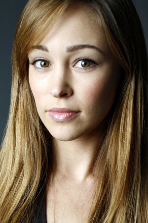 Autumn Reeser photo