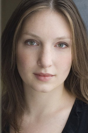 Photo of Molly Schreiber from the Latest Netflix gallery