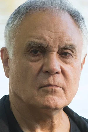 Photo of Jorge Montesi from the Latest Netflix gallery