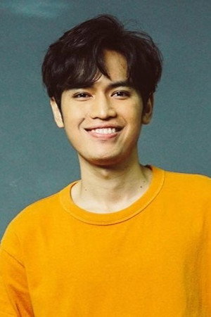 Photo of Phuwasit Ananbhornsiri from the Latest Netflix gallery