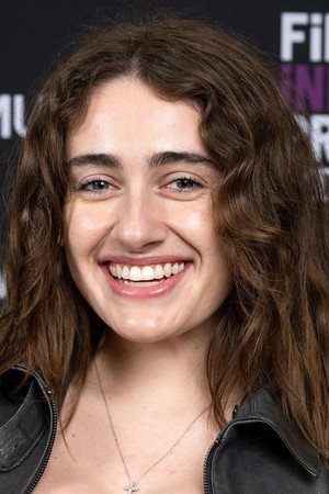 Photo of Rachel Sennott from the Latest Netflix gallery