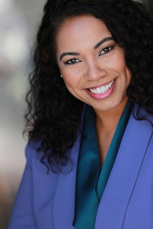 Photo of Mignon Farmani from the Latest Netflix gallery
