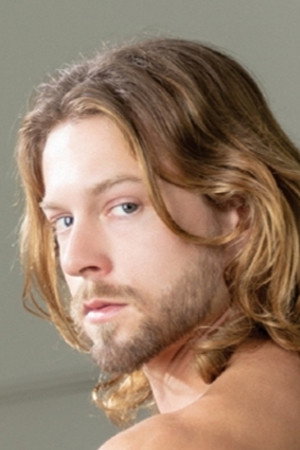 Photo of Austin Avery from the Latest Netflix gallery