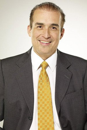 Photo of Luis Eduardo Motoa from the Latest Netflix gallery