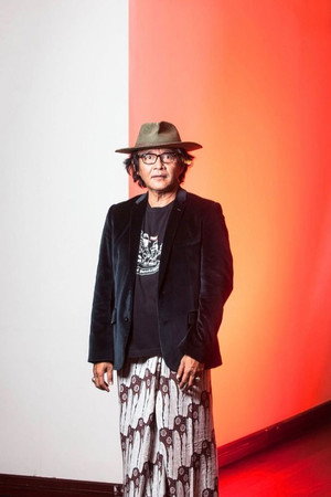 Photo of Sujiwo Tejo from the Latest Netflix gallery