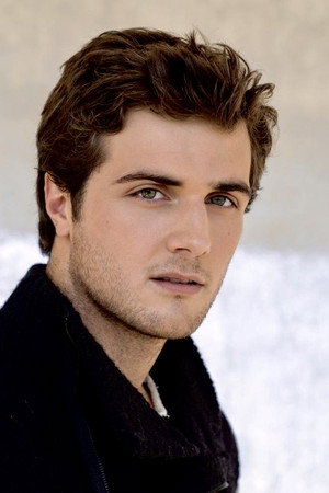 Beau Mirchoff photo