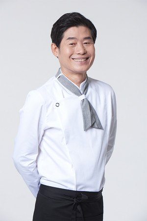 Lee Yeon-bok photo