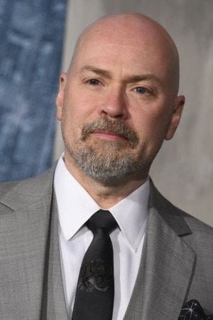 Photo of Steven S. DeKnight from the Latest Netflix gallery