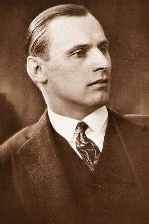 Photo of Fritz Rasp from the Latest Netflix gallery