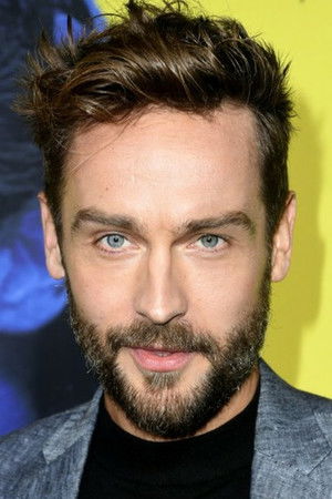 Tom Mison photo