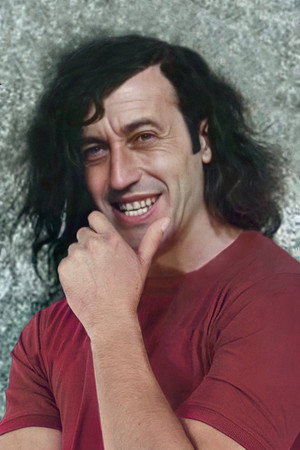 Photo of Derek Hersey from the Latest Netflix gallery