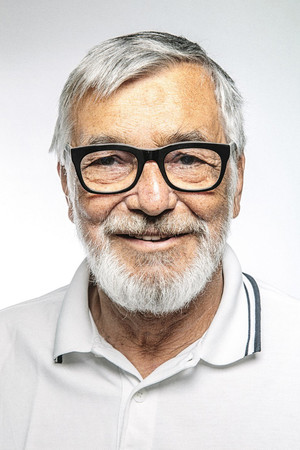 Jiří Bartoška photo