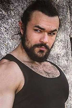 Photo of Eric Carlesi from the Latest Netflix gallery