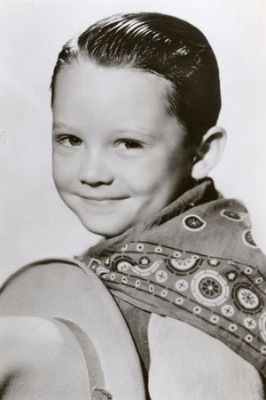 Photo of David Holt from the Latest Netflix gallery