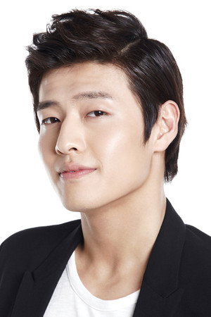 Kang Ha-neul photo