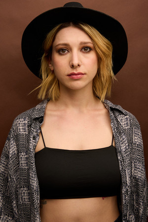 Photo of Sid Noelle from the Latest Netflix gallery