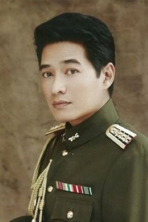 Saharat Sangkapreecha photo