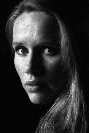 Liv Ullmann photo
