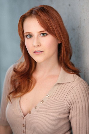 Photo of Magalie from the Latest Netflix gallery
