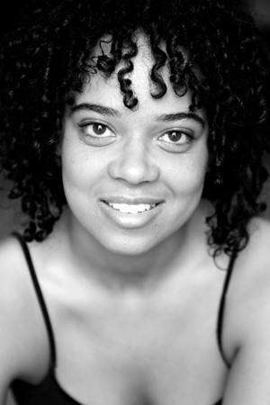 Anna Beaupré Moulounda photo