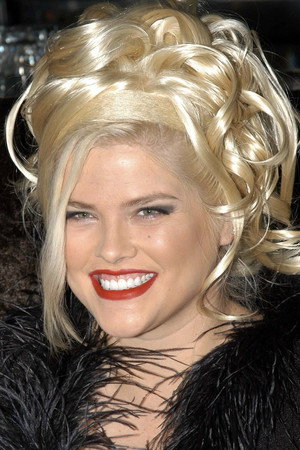 Photo of Anna Nicole Smith from the Latest Netflix gallery
