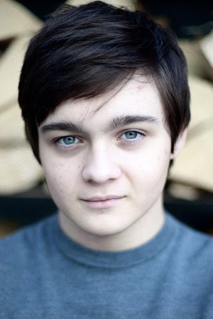 Photo of Orén Kinlan from the Latest Netflix gallery