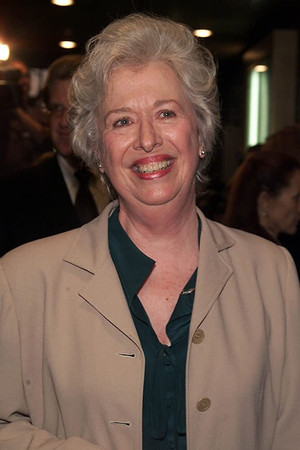 Polly Holliday photo