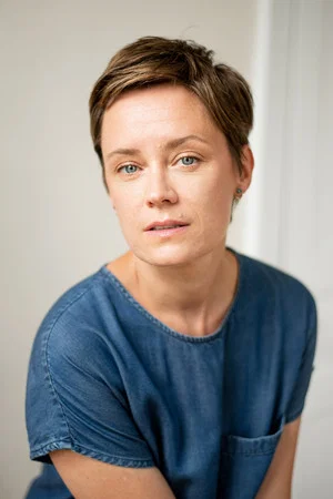 Photo of Émilie Dionne from the Latest Netflix gallery