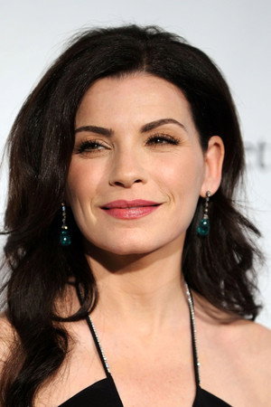 Julianna Margulies photo
