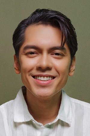 Carlo Aquino photo