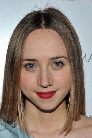 Zoe Kazan photo