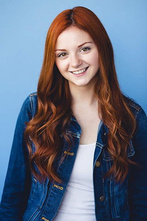 Jessica Clement photo