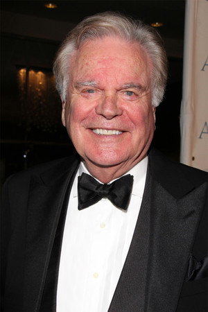 Robert Wagner photo