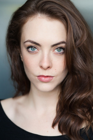 Photo of Elisabeth Hopper from the Latest Netflix gallery