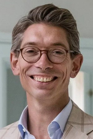 Photo of Adam Schnack from the Latest Netflix gallery