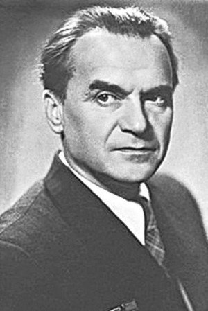 Photo of Viktor Eisymont from the Latest Netflix gallery