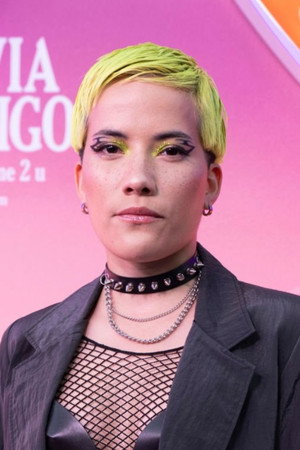 Photo of Hayley Brownell from the Latest Netflix gallery