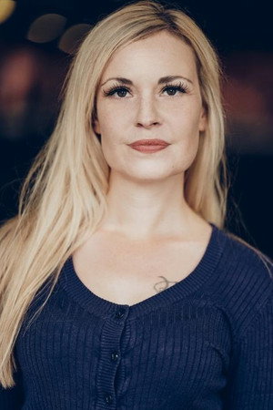 Photo of Samantha Fields from the Latest Netflix gallery