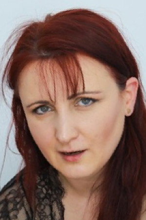 Photo of Samantha Wett from the Latest Netflix gallery