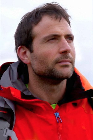 Photo of Álex Txikon from the Latest Netflix gallery