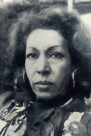 Güzin Özipek photo