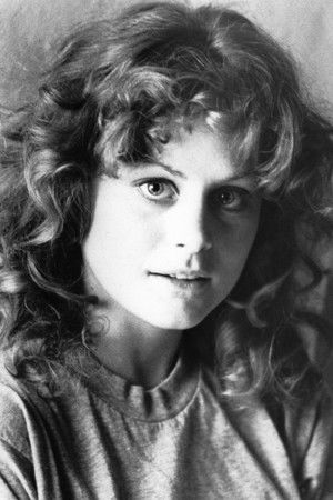 Beverly D'Angelo photo