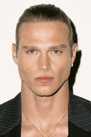 Matthew Noszka photo